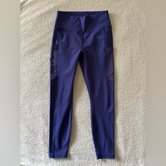 Fabletics Vibrant Purple Women’s Leggings Size Medium - Picture 8 of 10